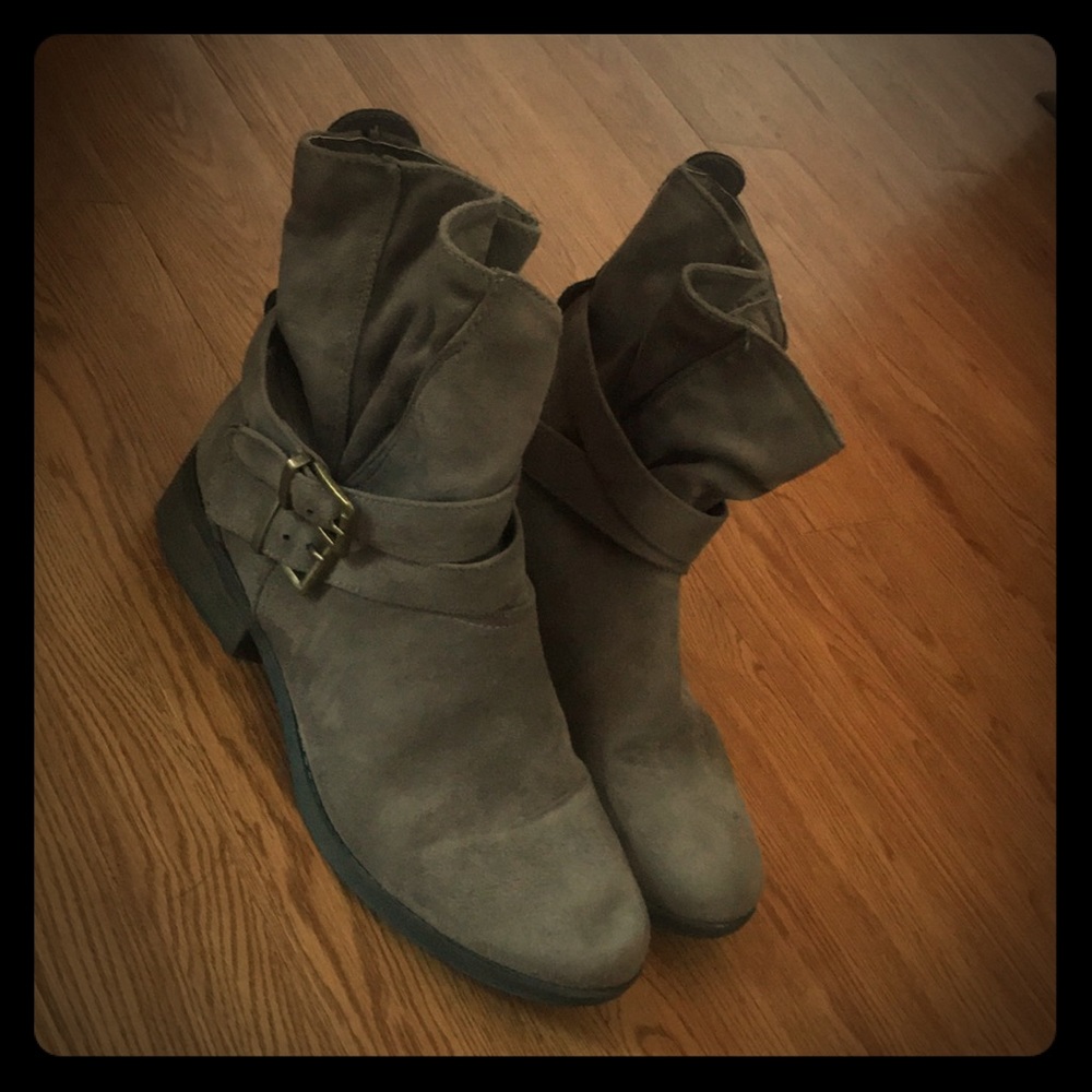 Ankle boots